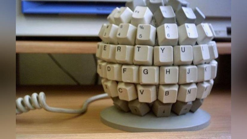 'Клавиатурада тез матн териш сири топилди'ning rasmi