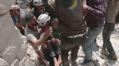 'Suriyada avtohalokat natijasida turar-joy binosi qulab tushdi 'ning rasmi