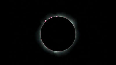 '14 октябрда қисман Қуёш тутилишини кузатиши мумкин'ning rasmi