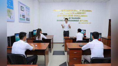 '​Uchinchi tashabbus taqdimoti. Tadbir katta tantanaga aylanib ketdi (video)'ning rasmi