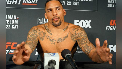 'Qoidalarsiz jangda futbolcha zarb qo`llanildi (Video)'ning rasmi