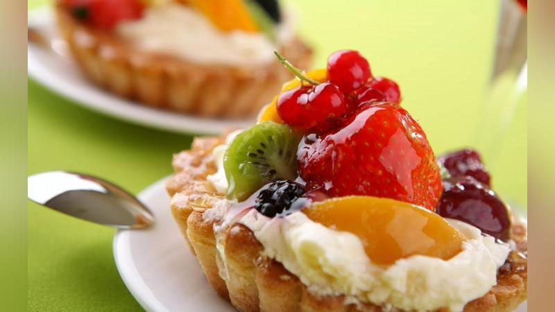 Изрображение 'СТУДЕНТКА ИЗ КОРЕИ ПОГИБЛА, ОБЪЕВШИСЬ ПИРОЖНЫМИ НА СПОР'