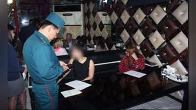 'Samarqanddagi "O`quvchi" va "Tun" tadbirida voyaga etmaganlar tungi klublarda yurganligi aniqlandi'ning rasmi