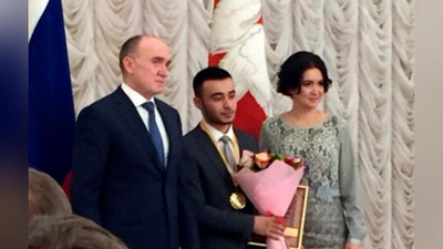 'Rossiyada O`zbekiston fuqarosiga medal topshirildi'ning rasmi