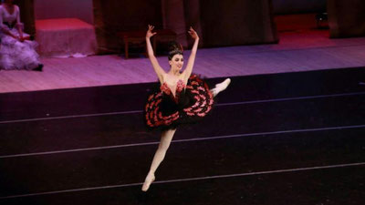 Изрображение 'ПРИМА УЗБЕКСКОГО БАЛЕТА ВЫСТУПИЛА В ДУШАНБЕ'