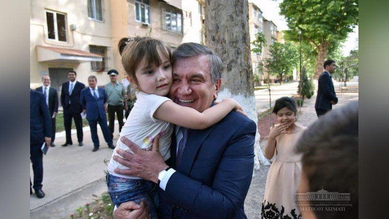 Изрображение 'ПРЕЗИДЕНТ УЗБЕКИСТАНА ПОБЫВАЛ В ЧИЛАНЗАРСКИХ МАХАЛЛЯХ'