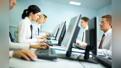 'Апрель ойининг дам олиш кунлари банк, молия ва солиқ идораларининг айрим ходимлари ишга жалб қилинади'ning rasmi