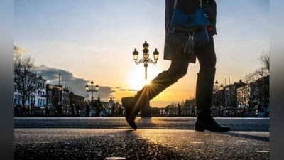 'Kuniga 11 daqiqa piyoda yurish erta o`lim xavfini 10 foizga kamaytiradi'ning rasmi