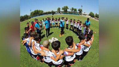 Изрображение 'АКАДЕМИЯ АМЕРИКАНО-ИСПАНСКОГО ФУТБОЛА ОТКРЫЛАСЬ В ТАШКЕНТЕ (ФОТО)'