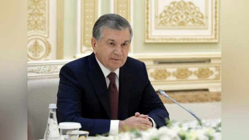 'Шавкат Мирзиёевни "Ўзбекистон Қаҳрамони" унвони билан тақдирлаш ҳақидаги мурожаат 10 мингдан ортиқ овоз тўплади'ning rasmi