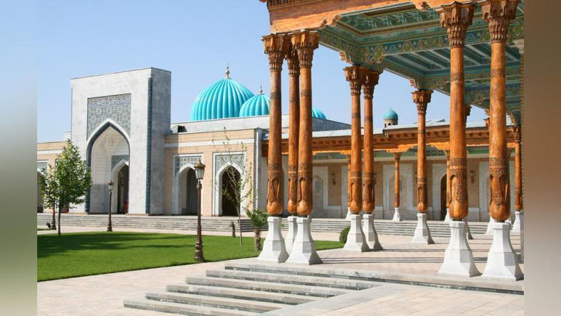 'Imom Buxoriy xalqaro stipendiyasi ta`sis etiladi 'ning rasmi