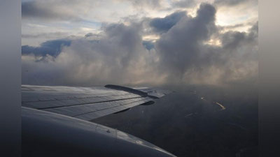 Изрображение 'Рейс из Москвы не смог приземлиться в аэропорту Ташкента из-за погоды'