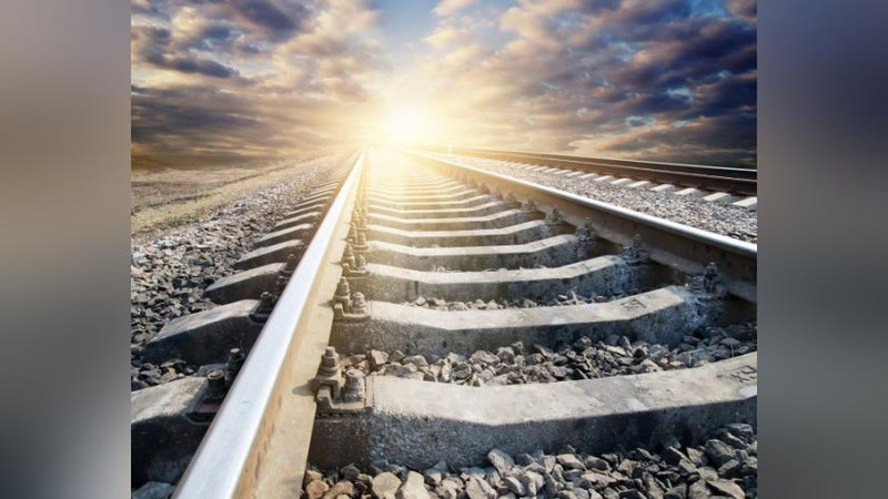 'BIR NEChA OYDAN SO`NG TOShKENTDAN ISSIQKO`LGAChA TEMIRYO`L YO`NALIShI IShGA TUShADI'ning rasmi