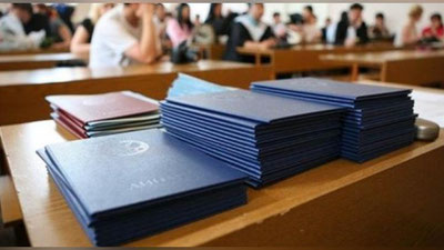 Изрображение 'Без нострификации: Узбекистан и Россия взаимно признали дипломы'