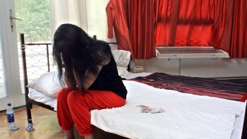 Lezbiyenlarni hali hech kim kormaydi