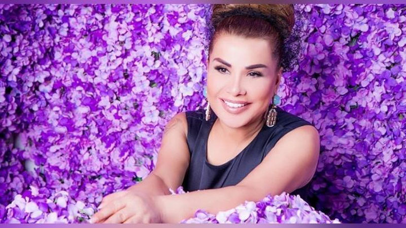 'Юздан ортиқ ўзбек санъаткорлари Душанбега етиб боришди 'ning rasmi