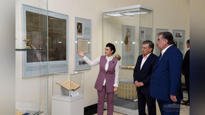 'Prezidentlar Mirzo Ulug`bek rasadxonasini borib ko`rdi'ning rasmi