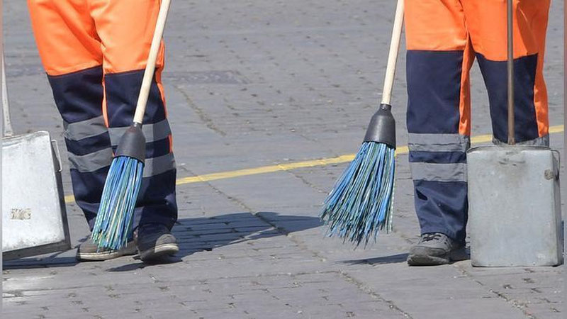 Изрображение 'Дворники из Узбекистана и Кыргызстана устроили массовую драку в Москве'