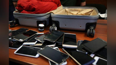 '​Qiymati 34,5 mln. so`mlik 45 dona uyali aloqa vositalarini noqonuniy olib kirishga uringan shaxslar aniqlandi'ning rasmi