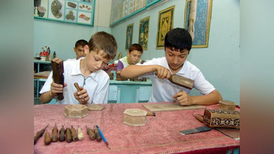 Изрображение 'Президент утвердил меры по повышению эффективности внешкольного образования'