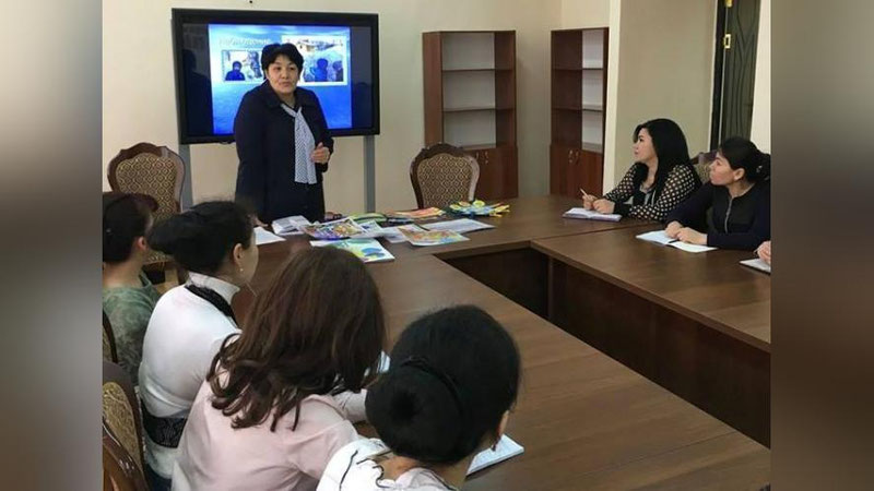 'Педагогика олий ўқув юртларида боғча тарбиячиларини бепул қайта тайёрлаш бошланди'ning rasmi