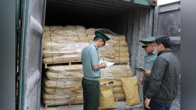 'Bojxonachilar 35 tonna tuzni “tuzladi”'ning rasmi