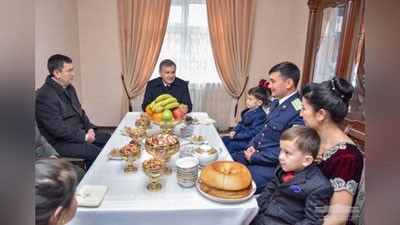 'Shavkat Mirziyoev: Odamlar zamonaviy sharoitga ega uylarda yashashi kerak'ning rasmi