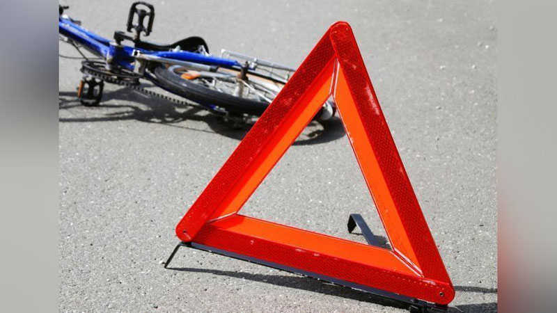 'Namanganda velosipedchining hayotiga zomin bo`lgan haydovchi qidirilmoqda'ning rasmi