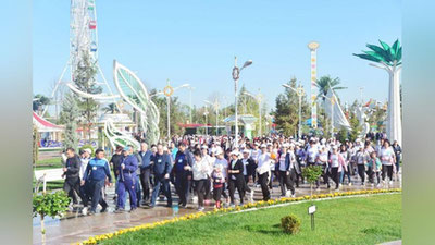 'Tezkor xabar: O`zbekistonda barcha turdagi ommaviy tadbirlar to`xtatiladi'ning rasmi