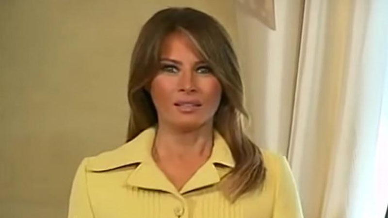 Изрображение 'РЕАКЦИЯ МЕЛАНЬИ ТРАМП НА РУКОПОЖАТИЕ С ПУТИНЫМ ПОВЕСЕЛИЛА СОЦСЕТИ (ВИДЕО)'