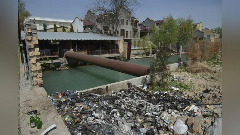 'Бўзсув канали билан боғлиқ масалалар пойтахт вилояти ҳокимлигининг алоҳида назоратига олинди'ning rasmi