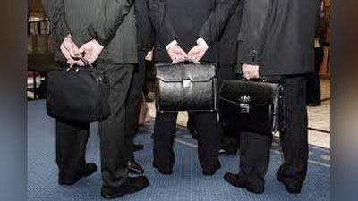 'Ўзбекистонда яқин қариндошлар бир давлат корхонасида ишлагани учун жазо белгиланиши мумкин'ning rasmi