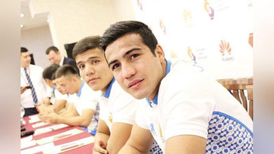 Изрображение 'ГИЯСОВ И АХМАДАЛИЕВ ПЕРЕШЛИ В ПРОФЕССИОНАЛЬНЫЙ БОКС'