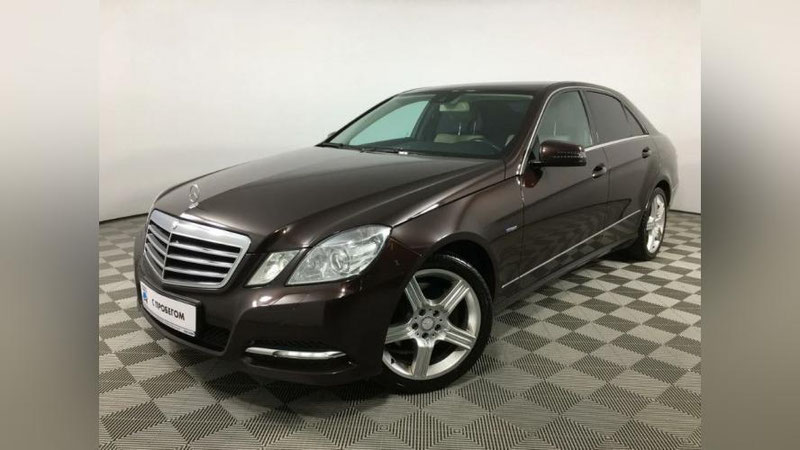 Изрображение 'Акцизы на импортные автомобили отменяют с 1 августа'