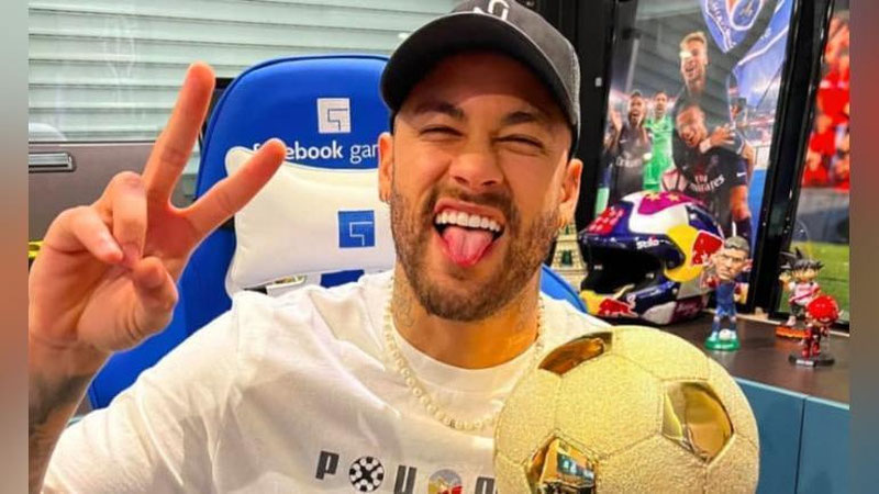 'Неймар – "Олтин самба" мукофотига сазовор бўлди'ning rasmi