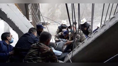 Изрображение 'Спасатели в Навоийской области вызволили строителя, чью ногу придавило плитой (видео)'