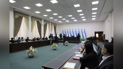 '"Konstitusiya – Yangi O`zbekiston taraqqiyotining huquqiy asosi" mavzusida tadbir o`tkazildi'ning rasmi