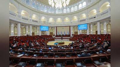 Изрображение 'Штраф и арест за публикацию в интернете фото и видео о работе сотрудников ОВД: мнения блогеров о законе'