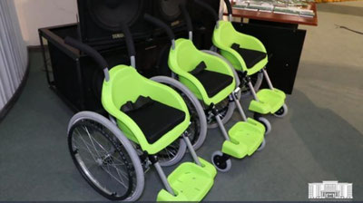 Изрображение 'В столице вручили сертификаты на получение 540 детских инвалидных колясок (видео)'