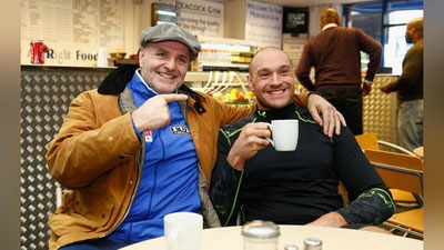 'Оғир вазннинг "енгилмас" боксчиси фаолиятини якунлаши мумкин'ning rasmi