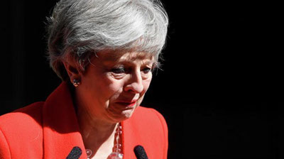 'Tereza Meyning iste`foga chiqishi ma`lum bo`ldi'ning rasmi