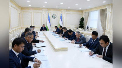 Изрображение 'Президент поручил ускорить проекты в энергетике и химической отрасли'