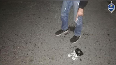 Изрображение 'В Намангане продавец попытался битой урезонить пристававших к девушке парней'