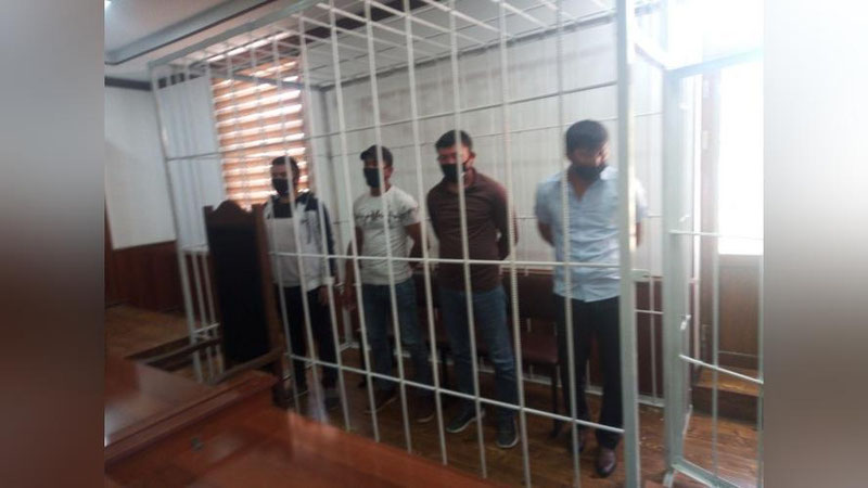 'Ulug`nor tumanida karantin qoidalarini buzgan besh nafar "shovvoz" qamaldi'ning rasmi