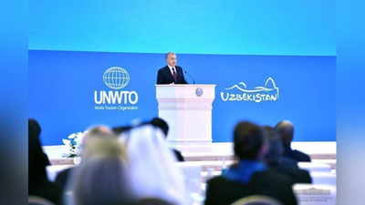 'Ўзбекистонга келаётган хорижлик сайёҳлар сони бу йил Япониядан – 5 баробар, Ҳиндистон ва Италиядан – 3,5 баробар, АҚШдан – 2 баробарга ортди – президент'ning rasmi