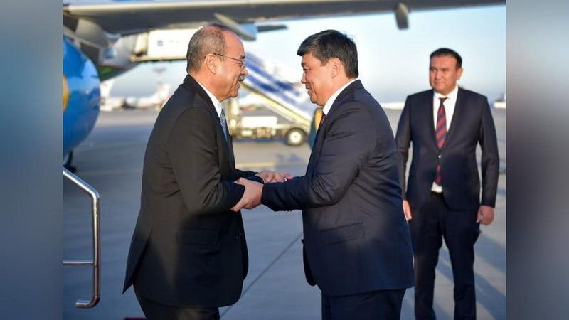 'Бош вазир бошчилигидаги Ўзбекистон ҳукумати делегацияси Қирғизистонга ташриф буюрди'ning rasmi