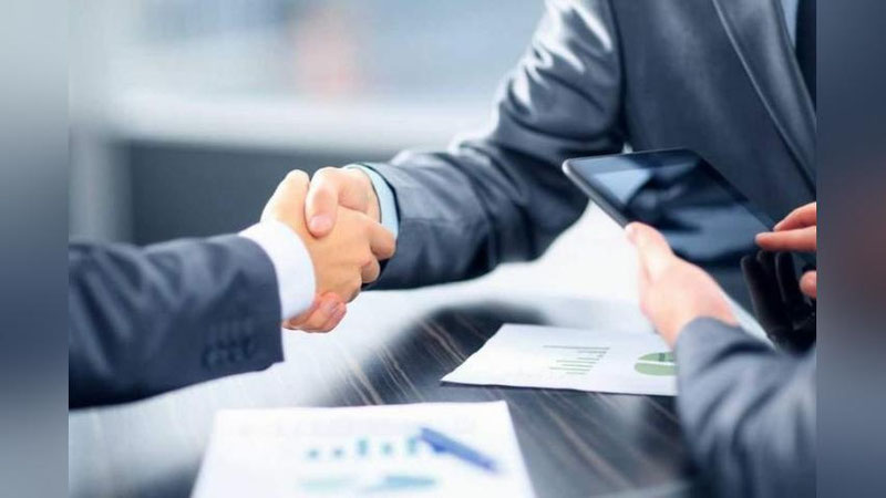 'Er olgan yoshlarga 100 mln so`mgacha kredit ajratiladi'ning rasmi