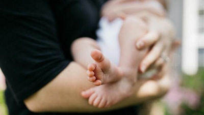 'Chiroqchida ikki oylik chaqalog`ini 50 million so`mga sotayotgan ona ushlandi'ning rasmi