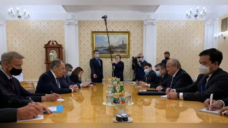 Изрображение 'Вопросы создания условий для мигрантов обсудили главы МИД Узбекистана и России'