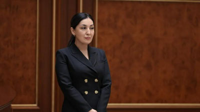 'Senat Surayyo Rahmonovani Bolalar ombudsmani lavozimiga sayladi'ning rasmi